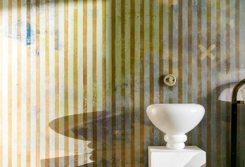 غرفة قياسية مزوَّدة بجاكوزي, Pytloun Grand Hotel Imperial