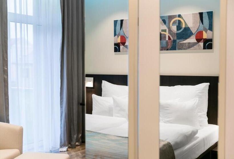 غرفة قياسية مزوَّدة بجاكوزي, Pytloun Grand Hotel Imperial