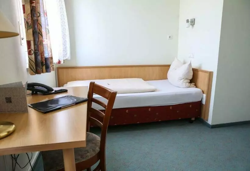 Standard Single Room, Thannhof