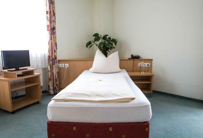 غرفة قياسية فردية, Thannhof