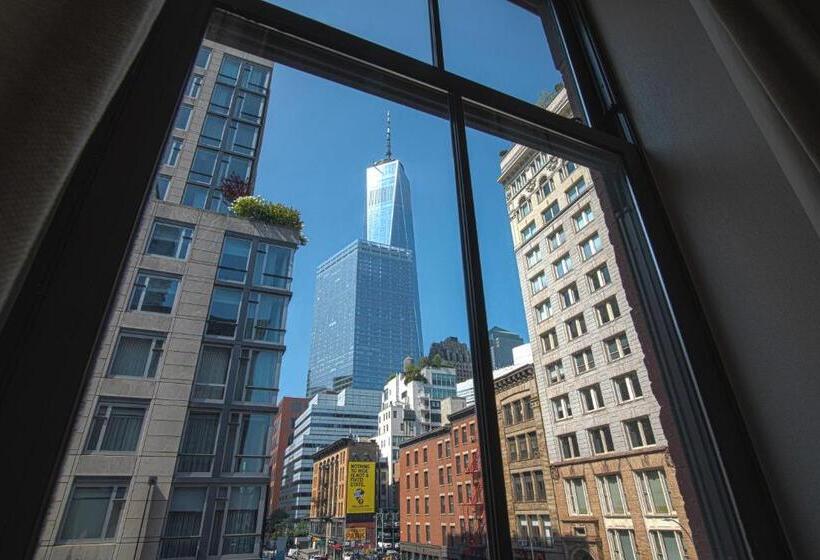 سوئیت با تخت بزرگ, The Frederick Hotel Tribeca