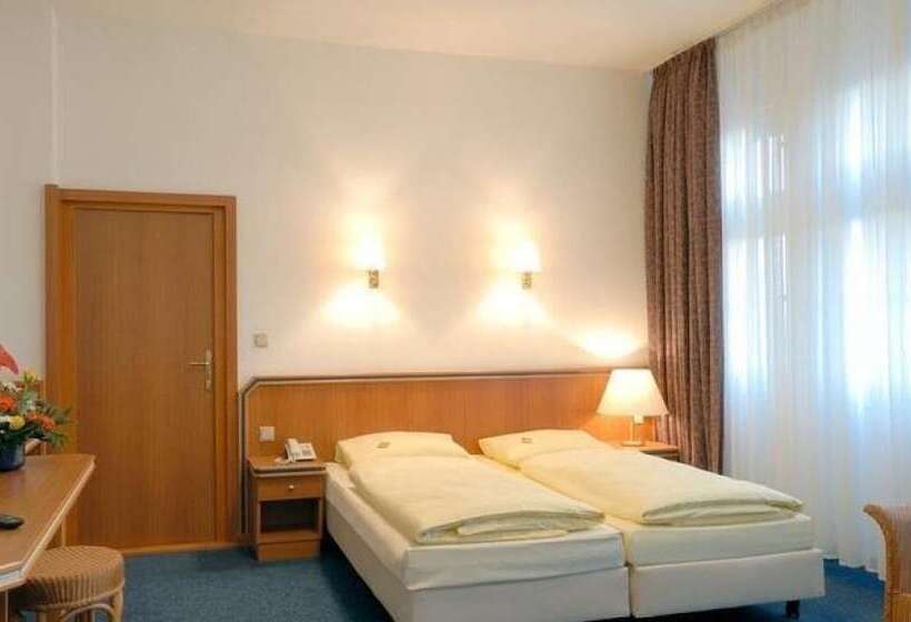 اتاق استاندارد, Und Rasthof Avus