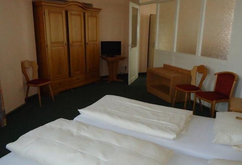 اتاق استاندارد, Und Rasthof Avus