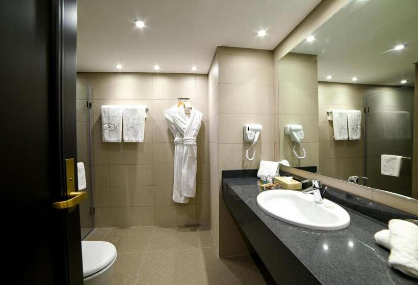 اتاق لوکس, Portemilio Hotel & Resort