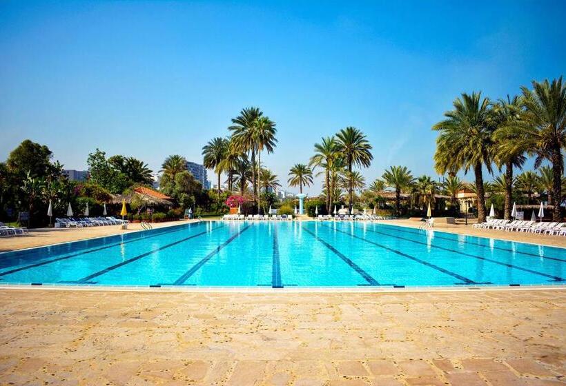 اتاق لوکس با چشم‌انداز دریا, Portemilio Hotel & Resort