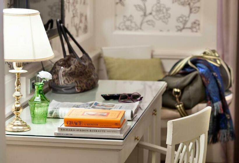 Номер Стандарт Трехместный, Europa Hotel Design Spa 1877