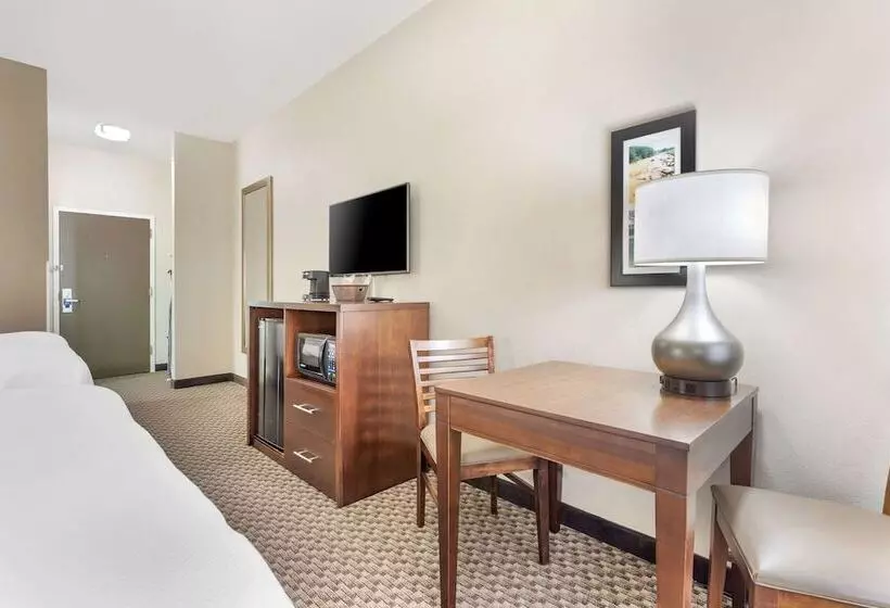 Standard-huone 2 Parivuodetta, Comfort Inn & Suites