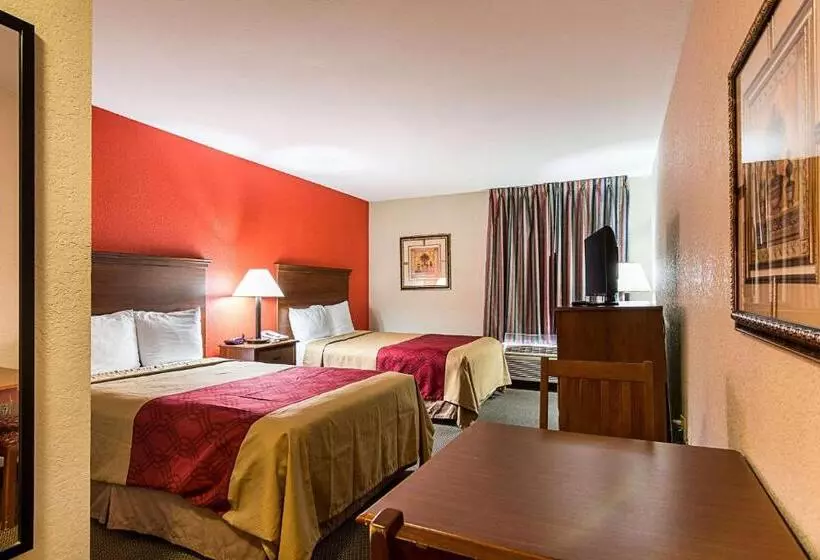 ２ダブルベッドのスタンダードルーム, Econo Lodge Andrews Afb