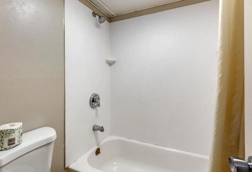 غرفة قياسية, Econo Lodge