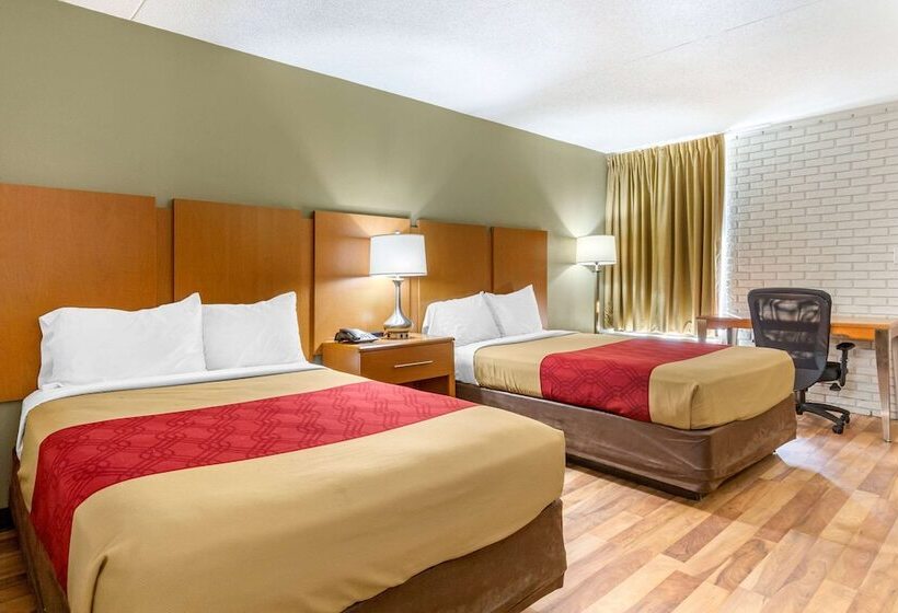 غرفه قياسيه سريرين مزدوجين, Econo Lodge
