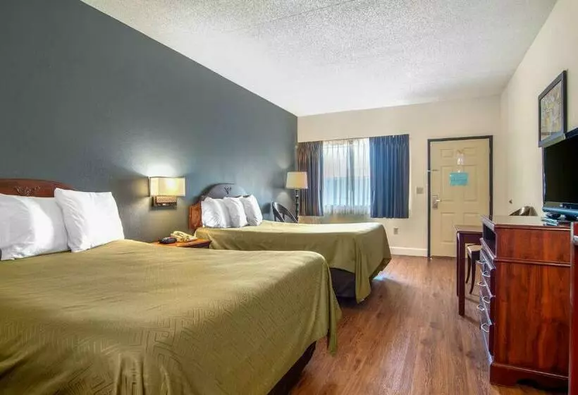 スタンダードルーム, Econo Lodge Inn & Suites