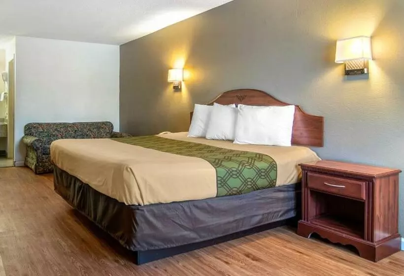 キングサイズベッドのスタンダードルーム, Econo Lodge Inn & Suites