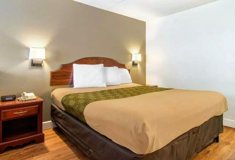 キングサイズベッドのスイートルーム, Econo Lodge Inn & Suites