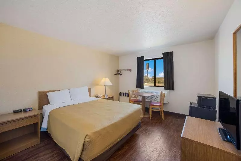 スタンダードルーム, Motel 6 Limon, Co – I 70