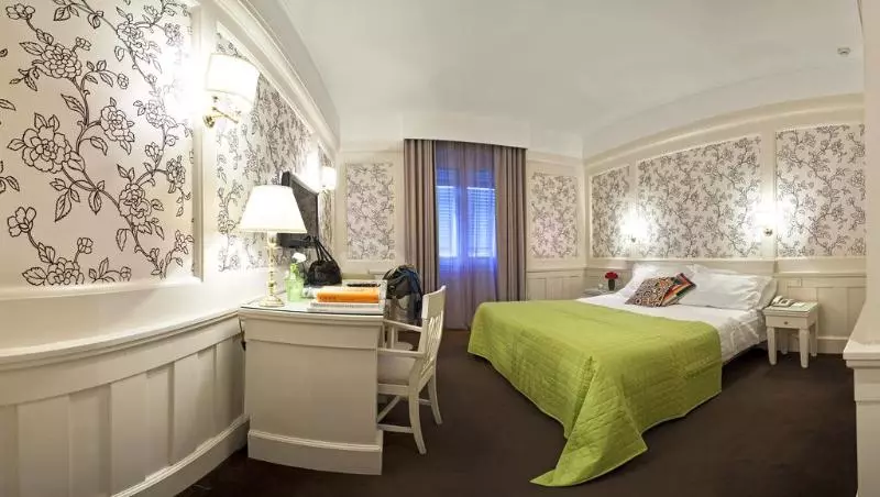 اتاق استاندارد سه نفره, Europa Hotel Design Spa 1877