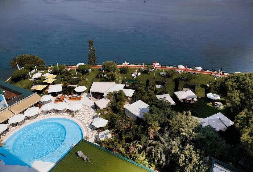 带大床的套房, Grand Hotel Del Mare Resort & Spa