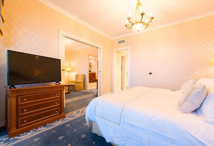 带大床的套房, Grand Hotel Del Mare Resort & Spa