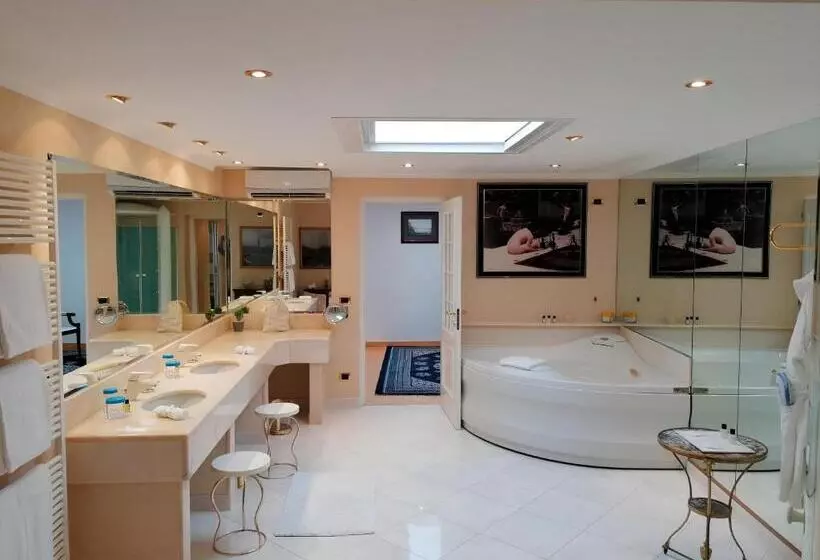 Suite with Terrace, Grand Hotel Del Mare Resort & Spa