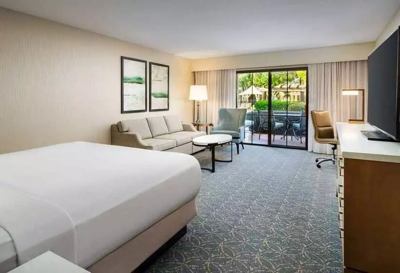 اتاق استاندارد با تخت بزرگ برای معلولان, Hilton La Jolla Torrey Pines