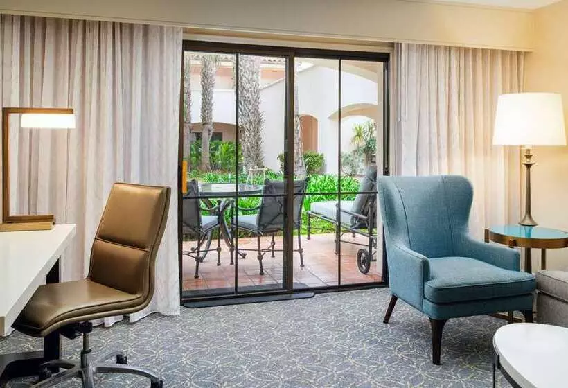 اتاق استاندارد با تخت بزرگ برای معلولان, Hilton La Jolla Torrey Pines