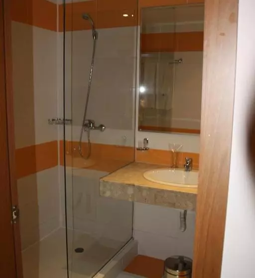 اتاق خانوادگی با تختخواب سفری, Kristal Hotel   All Inclusive