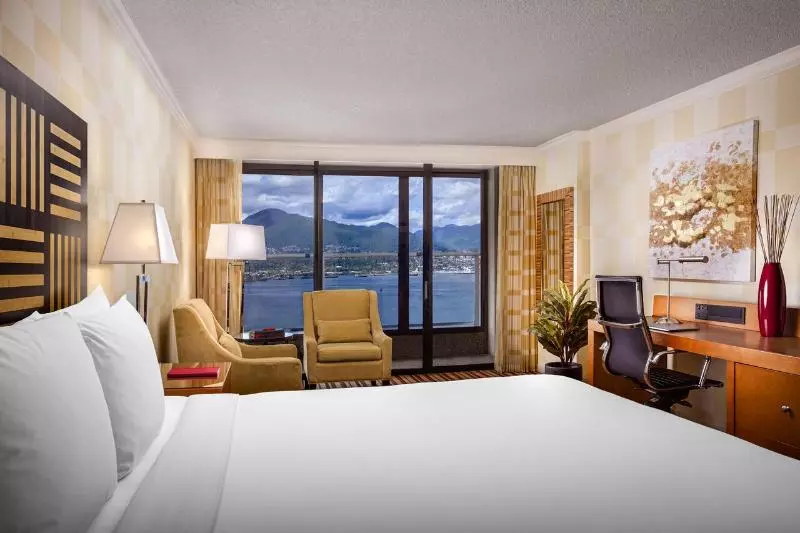 اتاق استاندارد با تخت بزرگ, Pinnacle Hotel Harbourfront