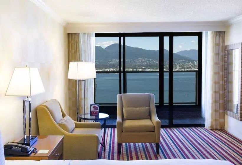اتاق استاندارد با 2 تخت دوبل, Pinnacle Hotel Harbourfront