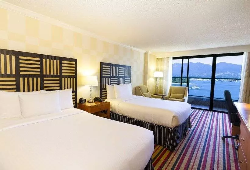 اتاق استاندارد با 2 تخت دوبل, Pinnacle Hotel Harbourfront