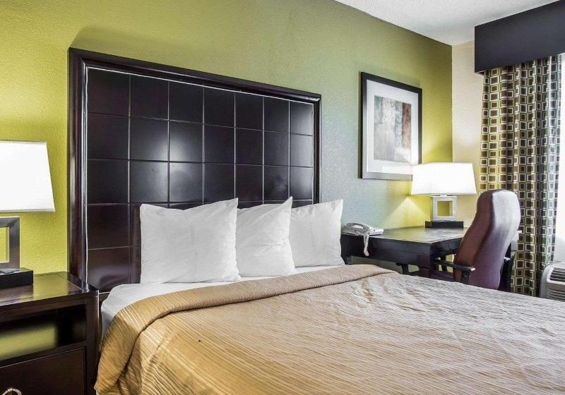 غرفة قياسية, Quality Inn Greenwood Hwy 25