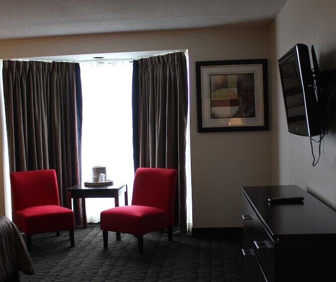 סוויטה, Ramada Plaza By Wyndham Niagara Falls