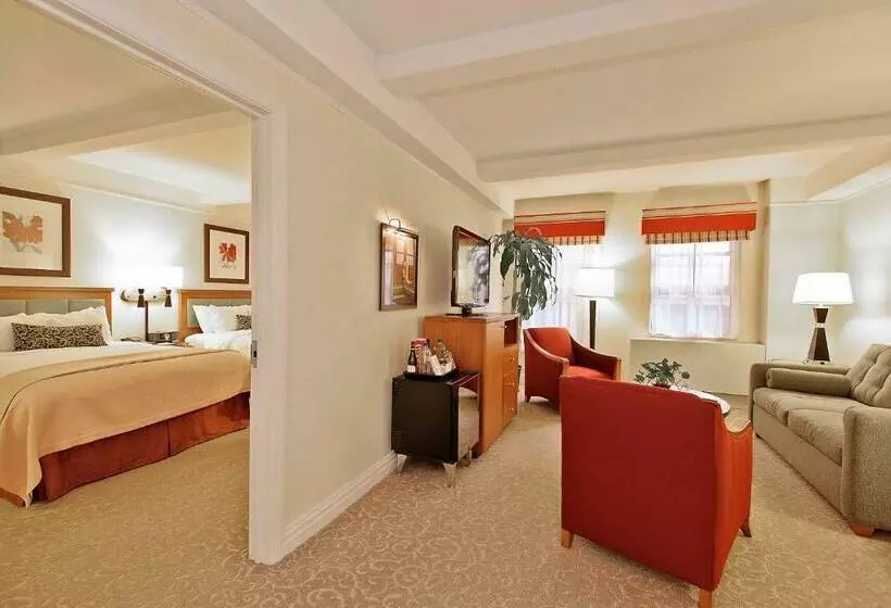 سوییت, San Carlos Hotel New York