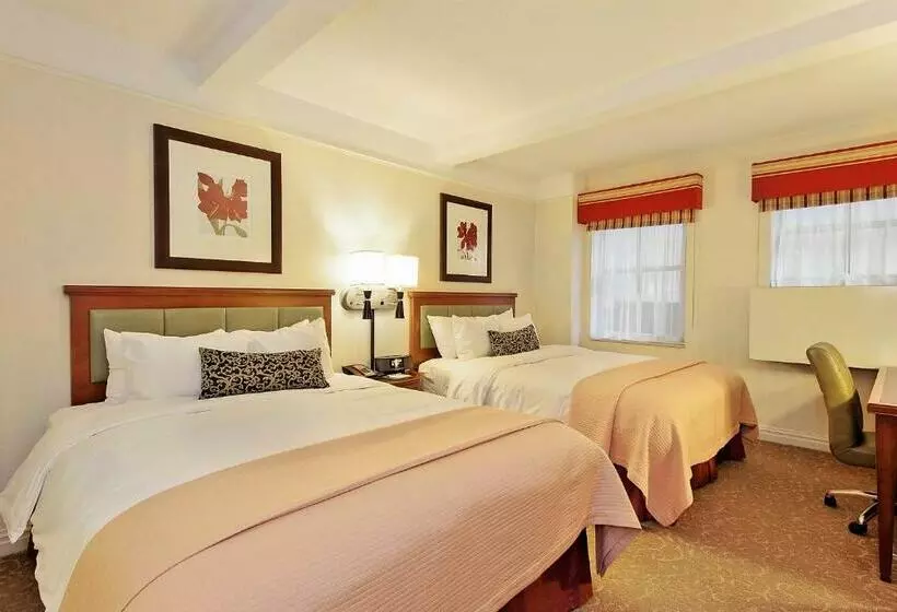 سوییت, San Carlos Hotel New York
