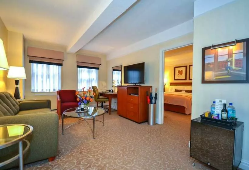سوییت, San Carlos Hotel New York