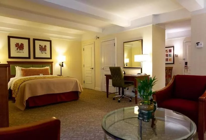 سوییت اجرایی, San Carlos Hotel New York