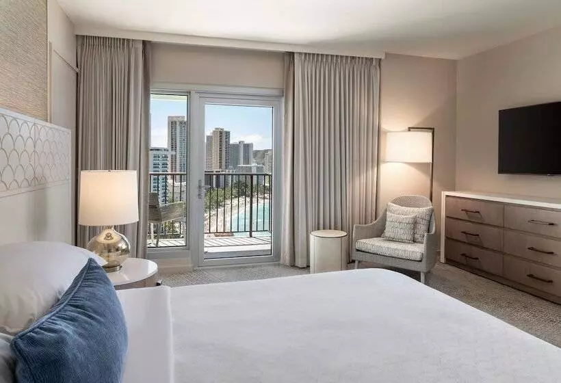 سوییت با چشم‌انداز دریا, Sheraton Waikiki Beach Resort