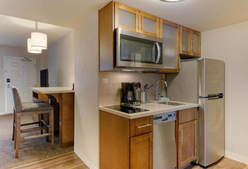 带2个卧室的套房, Staybridge Suites Orlando Royale Parc Suites, An Ihg