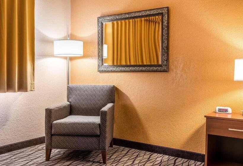 غرفة قياسية سرير كينج, Surestay Hotel By Best Western Wenatchee