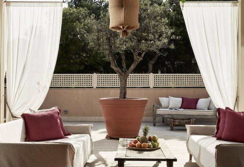 סוויטה עם טרסה, The Margi