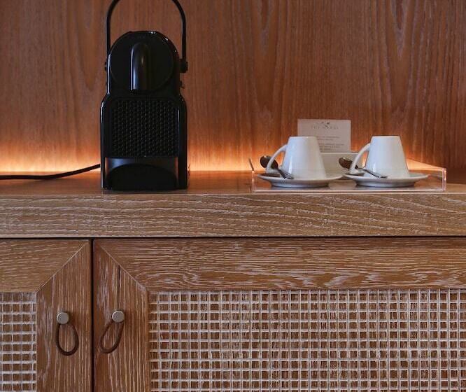 סוויטת פרמיום, The Margi