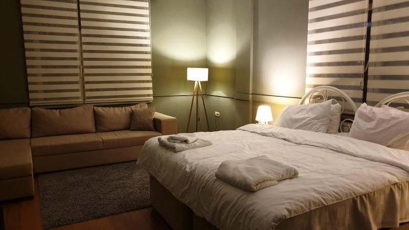 חדר אקזקיוטיב, The Margi