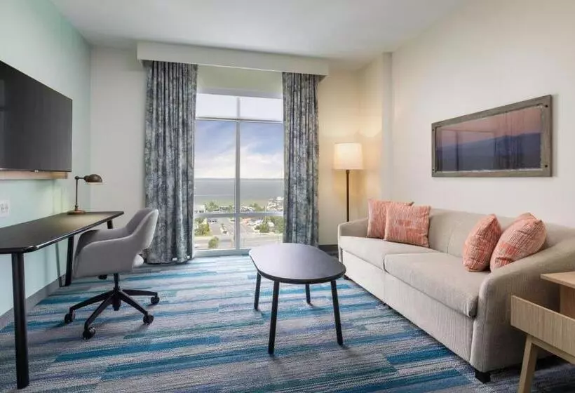 クイーンサイズベッドのスイートルーム, Fairfield By Marriott Inn & Suites Pensacola Beach