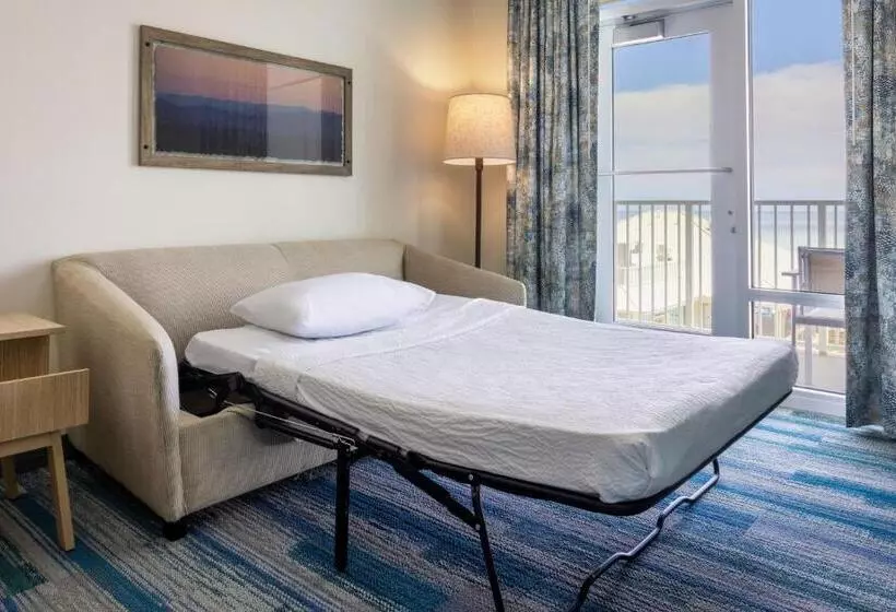 キングサイズベッドのスイートルーム, Fairfield By Marriott Inn & Suites Pensacola Beach