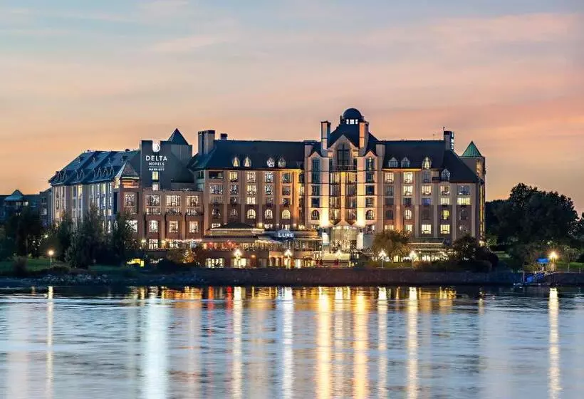 اتاق دلوکس با تخت کینگ و چشمانداز, Delta Hotels By Marriott Victoria Ocean Pointe Resort
