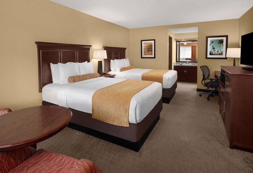 غرفه قياسيه سريرين مزدوجين, Best Western Plus Redondo Beach Inn