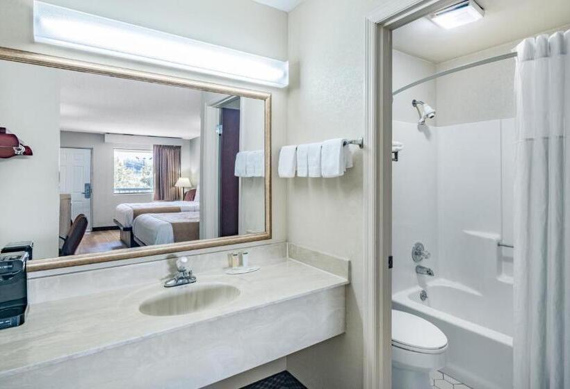 חדר דלוקס, Days Inn By Wyndham Macon I475