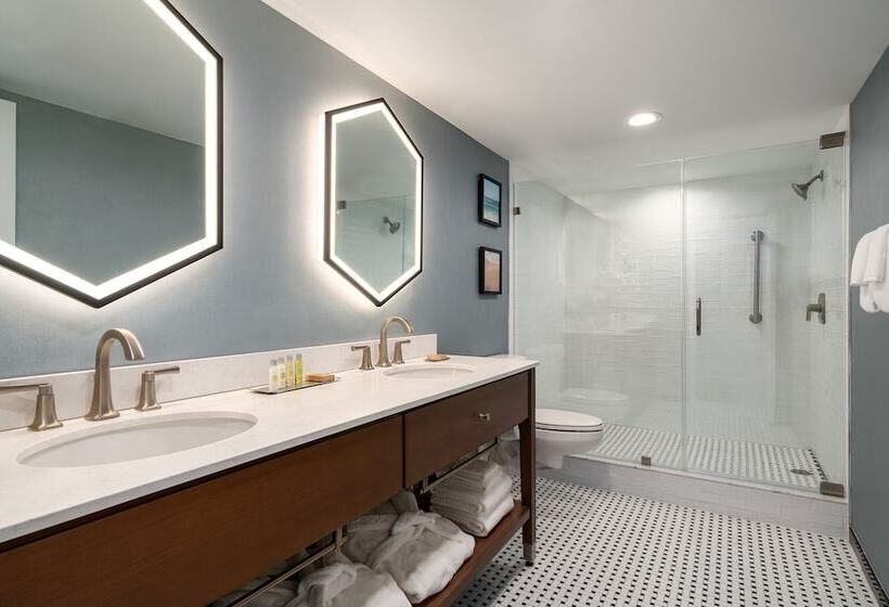 小型套房带海景, Doubletree By Hilton Ocean City Oceanfront