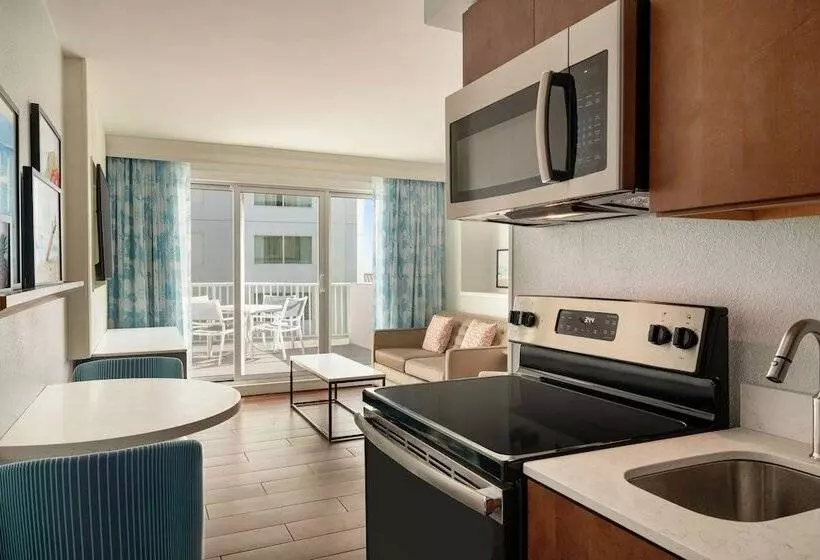 サイドシービュージュニアスイート, Doubletree By Hilton Ocean City Oceanfront