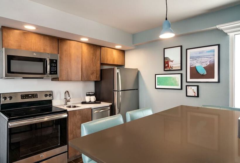 高级套房, Doubletree By Hilton Ocean City Oceanfront