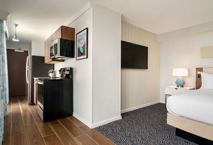 带双人床的基本房间, Doubletree By Hilton Ocean City Oceanfront