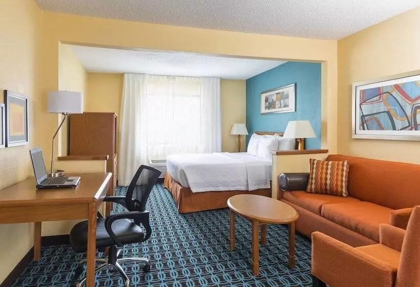 エクゼクティブスイート, Fairfield Inn Muncie